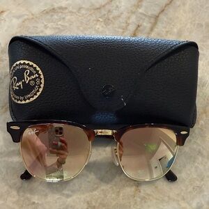 Ray-Ban Clubmaster Sunglasses Brown and Gold with Gradient Lenses